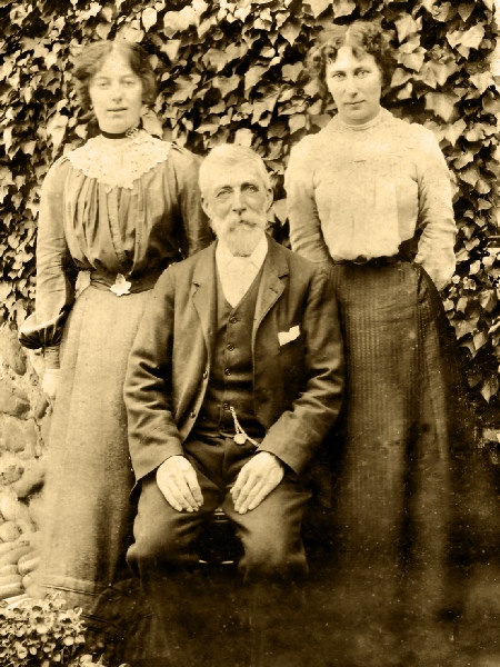Barney with two of his daughters, Frances and Elizabeth