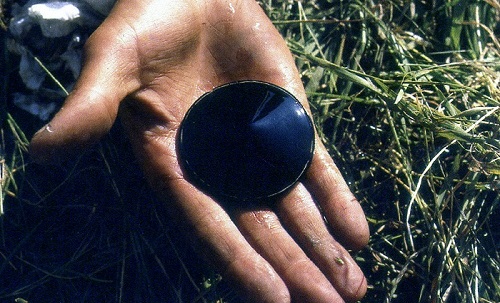 The jet button found in 1963 (Photo courtesy of Rod Mackey)