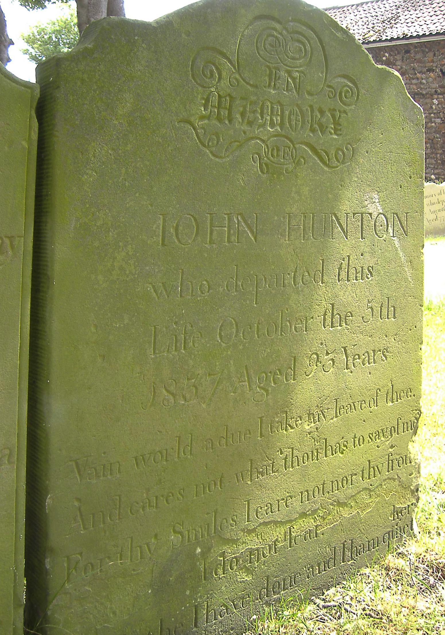 The gravestone of 93 (95?) years old John Hunton of Kilnsea