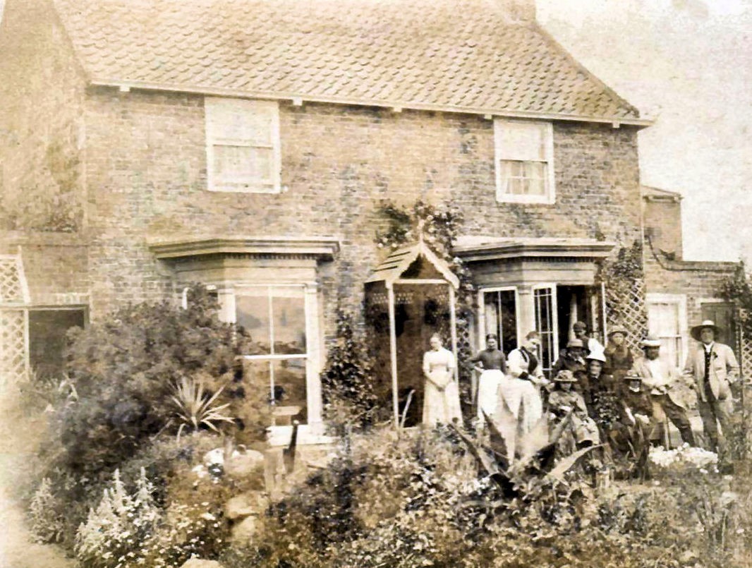 The Simms family who were licensees from 1889 to 1905