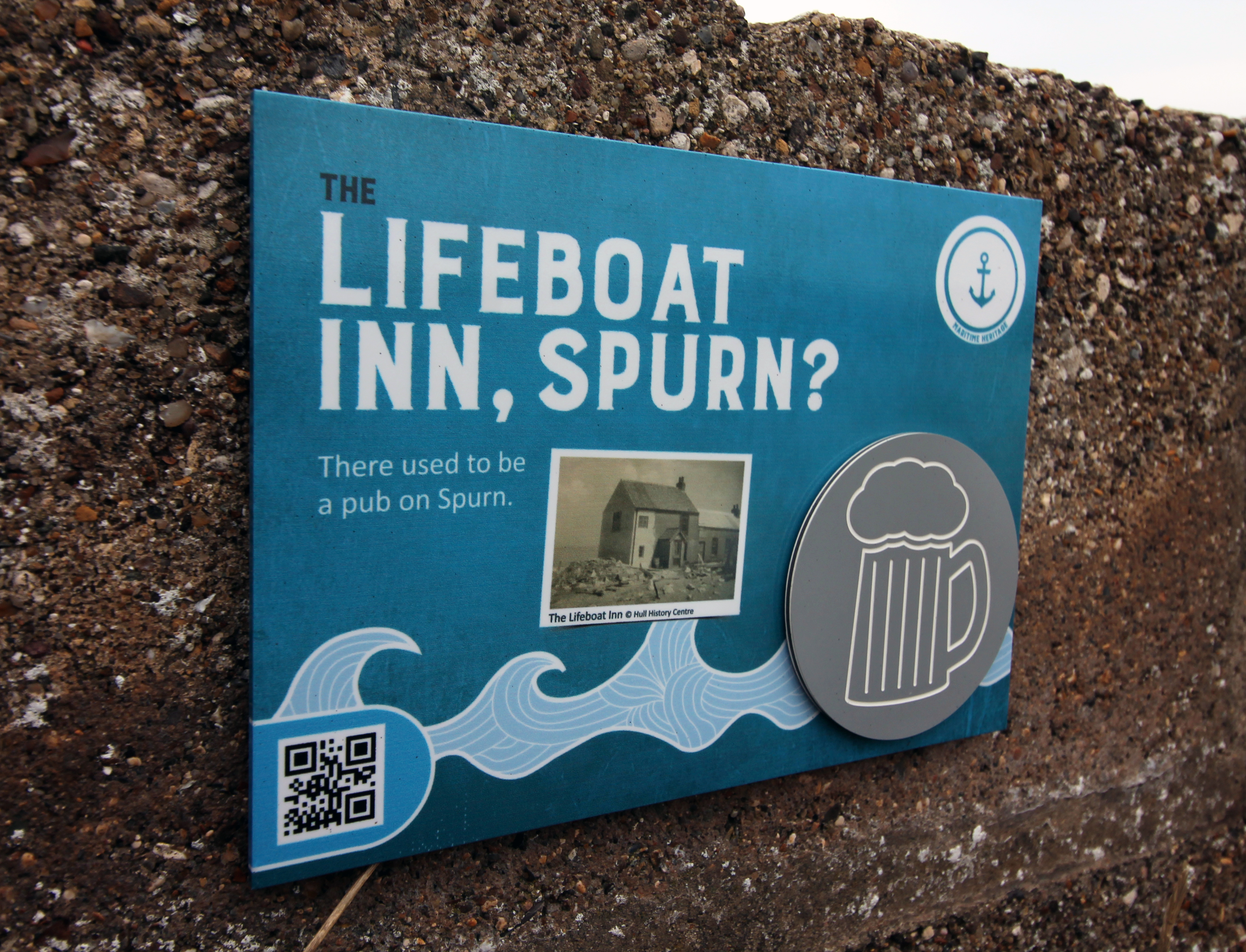 Sign showing site of Lifeboat Inn, 2019
